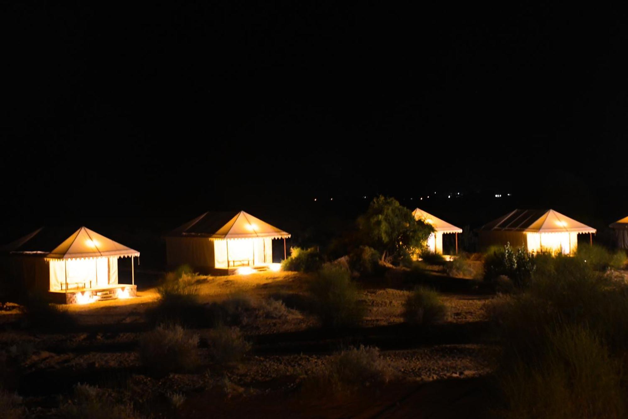 Sangram Desert camp Jaisalmer Ruang foto